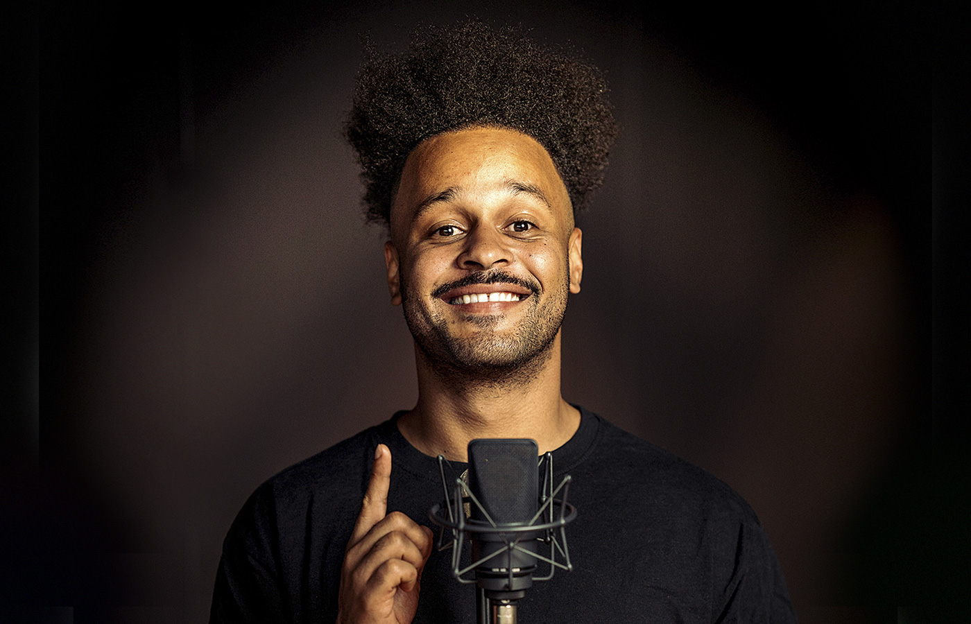 COSSU: WE ARE THE GERMANS – Stand-Up Comedy