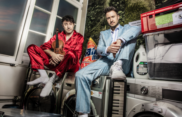 Ass-Dur: Bruderliebe